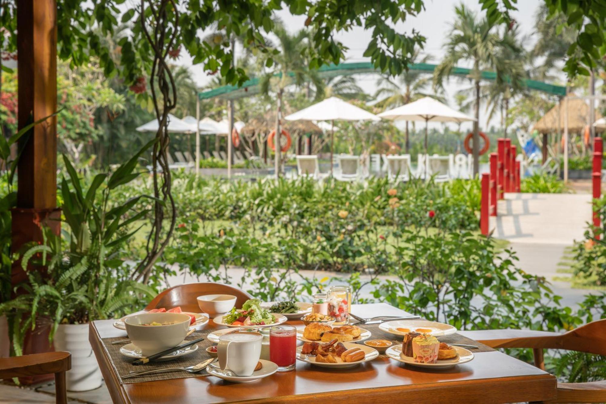 Silk Sense Hoi An River Resort Exterior foto